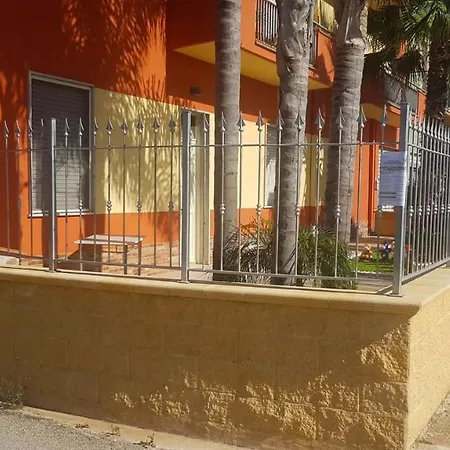 Lella Apartment Marausa